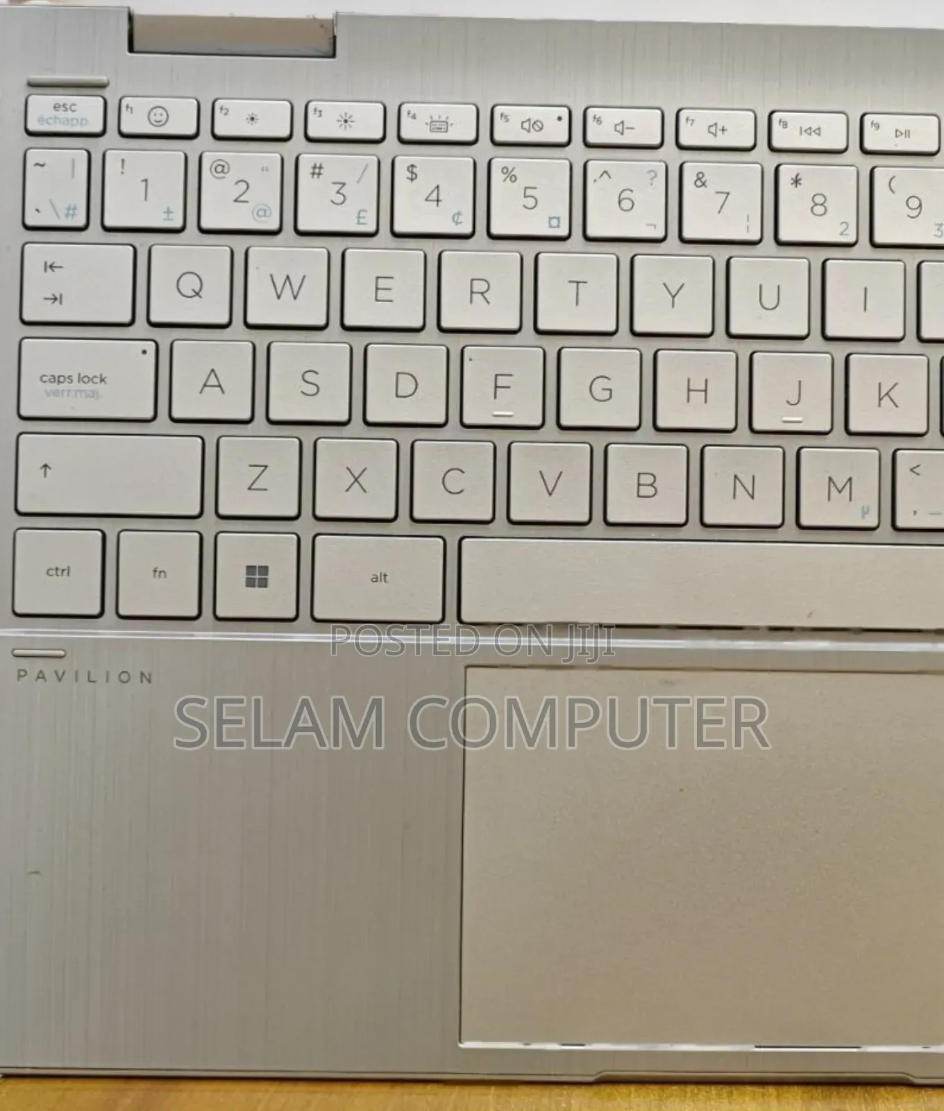 New Laptop HP Pavilion 13 X360 8GB Intel Core I5 SSD 512GB