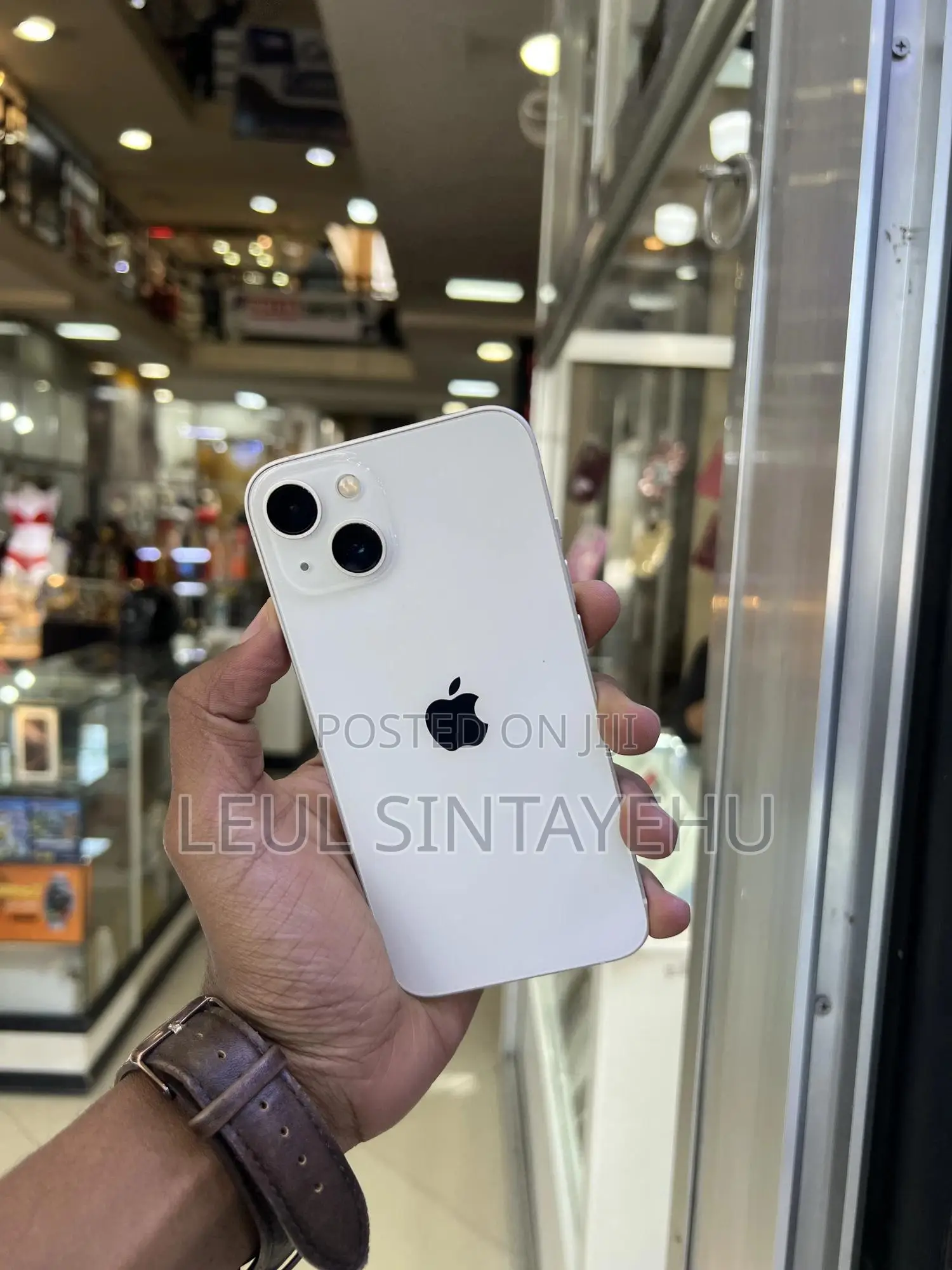 Apple iPhone 13 128 GB White