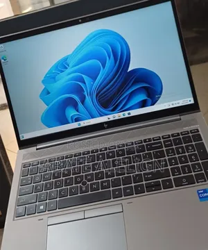 New Laptop HP ZBook Studio 16GB Intel Core I7 SSD 512GB