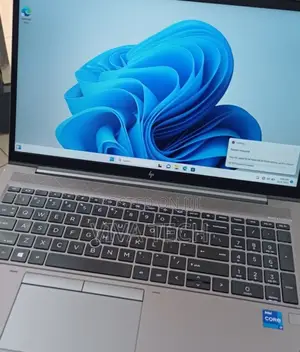 New Laptop HP ZBook Studio 16GB Intel Core I7 SSD 512GB