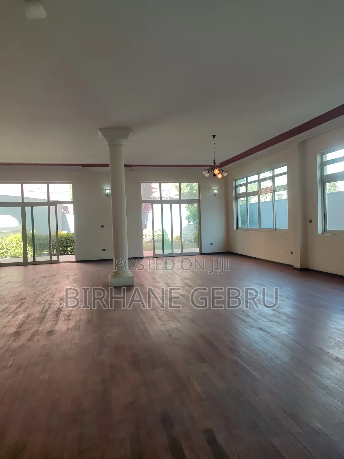 8bdrm House in G+2 House, Bole for rent