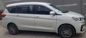 Suzuki Ertiga 2021 Silver