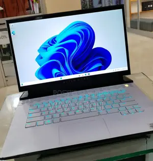 New Laptop Alienware M15 R3 16GB Intel Core I7 SSD 512GB