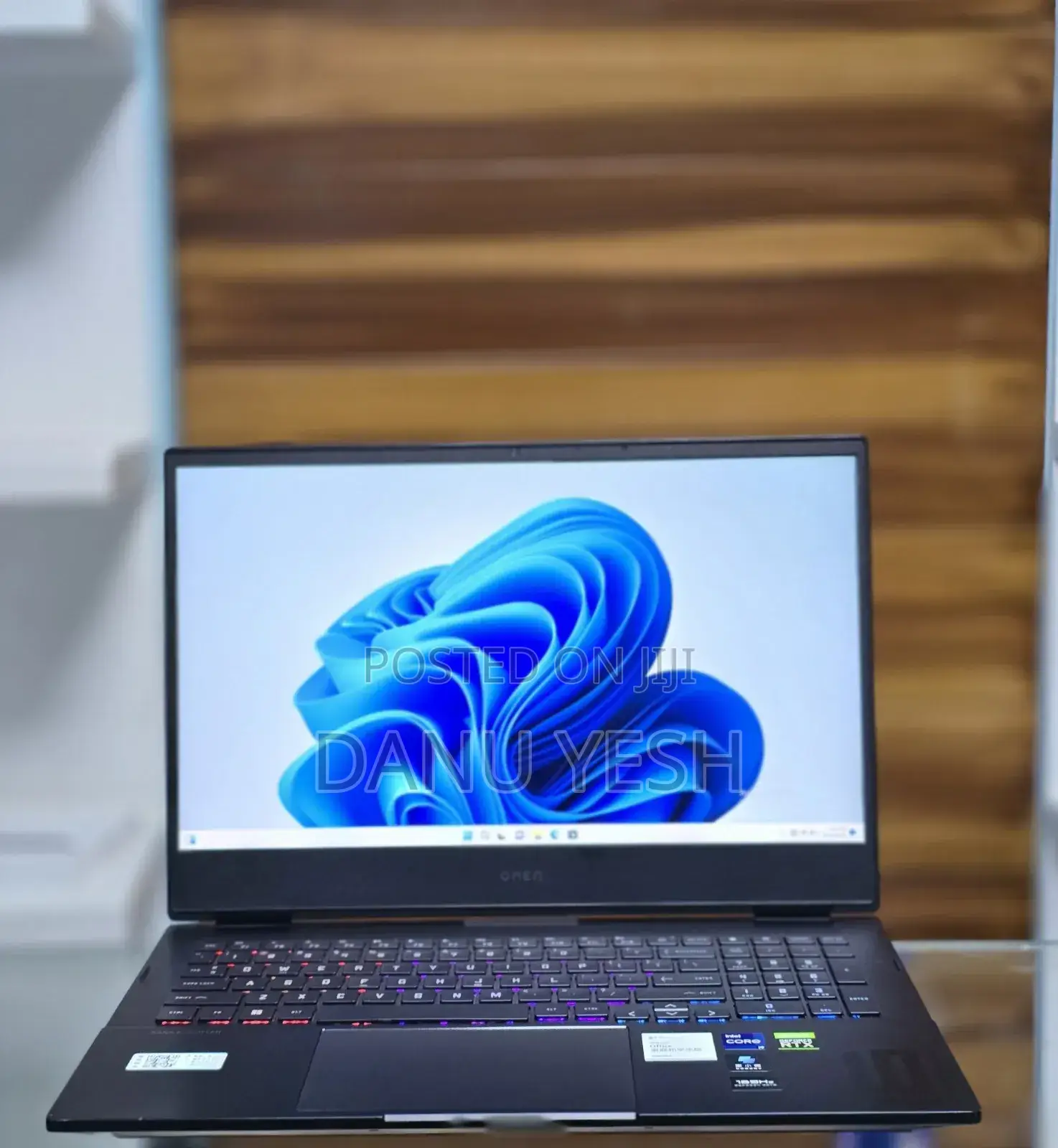 New Laptop HP Omen 15 16GB Intel Core I9 SSD 512GB