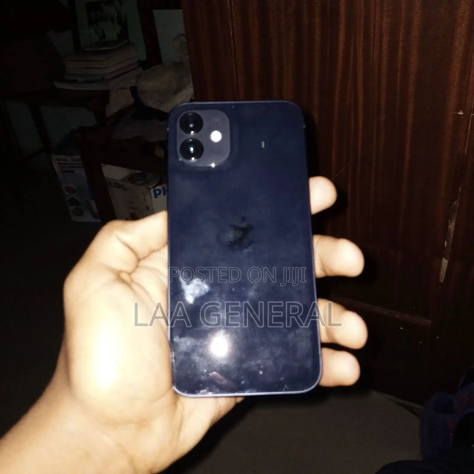 Apple iPhone 12 64 GB Black