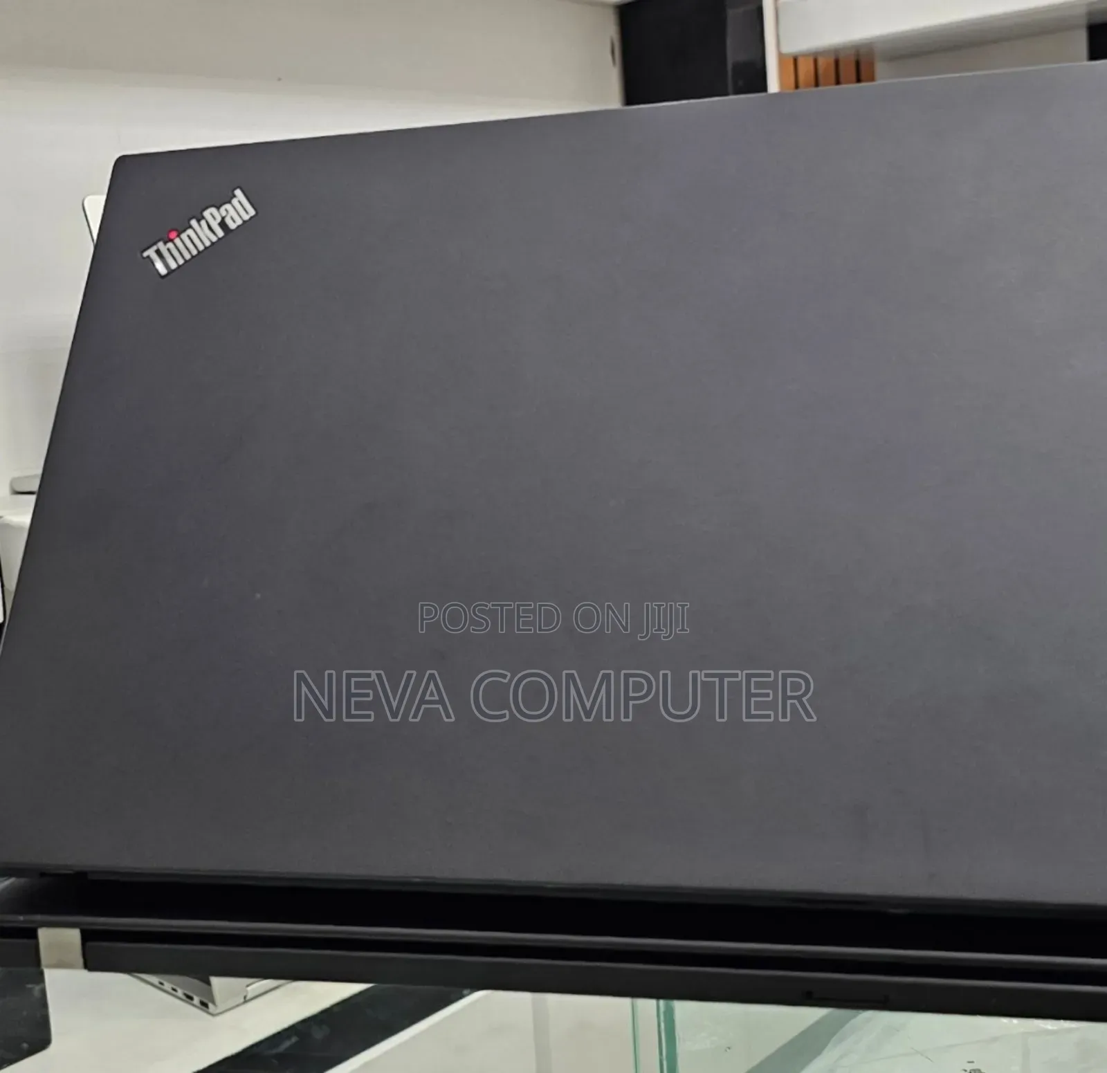 New Laptop Lenovo ThinkPad T495s 16GB AMD Ryzen 7 SSD 512GB