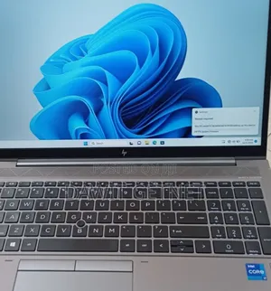 New Laptop HP ZBook Studio G8 16GB Intel Core I7 SSD 512GB