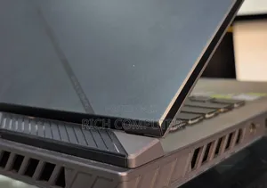 New Laptop Asus ROG Strix G15 16GB Intel Core I9 SSD 1T