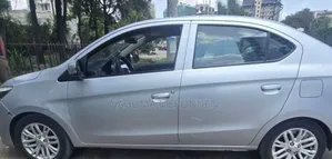 Mitsubishi Attrage 2021 Silver