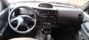 Mitsubishi L200 2004 Red