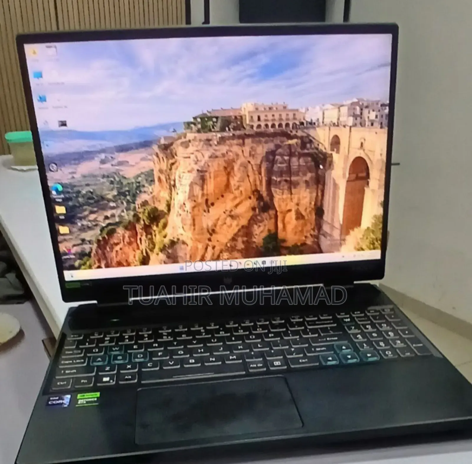 New Laptop Acer Predator Helios 300 16GB Intel Core I9 SSD 1T