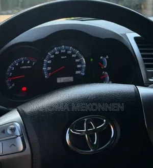 Toyota Fortuner 2015 Silver