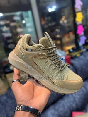 Original Columbia Men's Sneakers (Available in Different Colors)