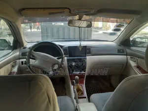 Toyota Corolla 2005 Gold