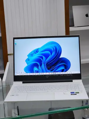 New Laptop HP Victus 16 16GB Intel Core i7 SSD 512GB