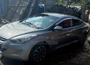 Hyundai Avante 2010 Gray