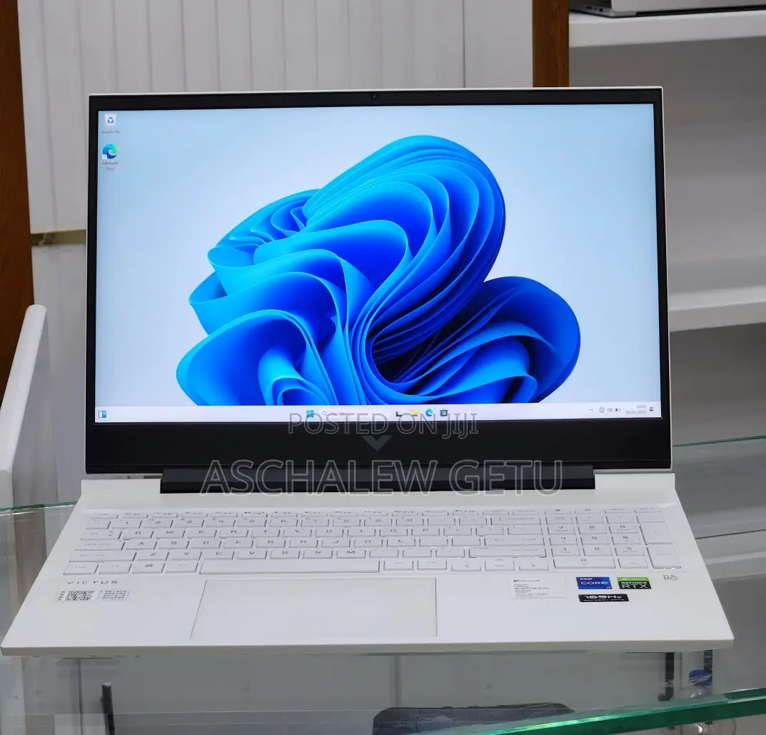 New Laptop HP Victus 16 16GB Intel Core I7 SSD 512GB