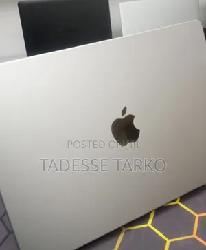 New Laptop Apple MacBook Pro M1 16GB SSD 512GB