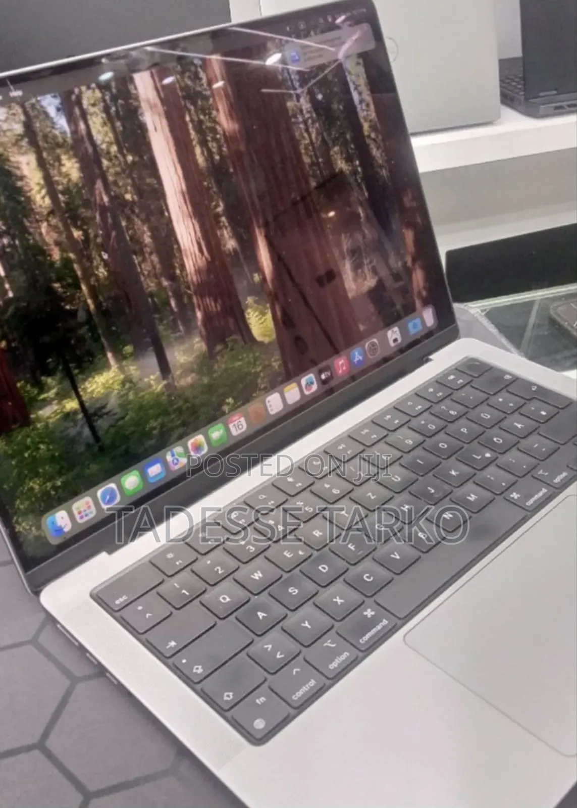 New Laptop Apple MacBook Pro M1 16GB SSD 512GB