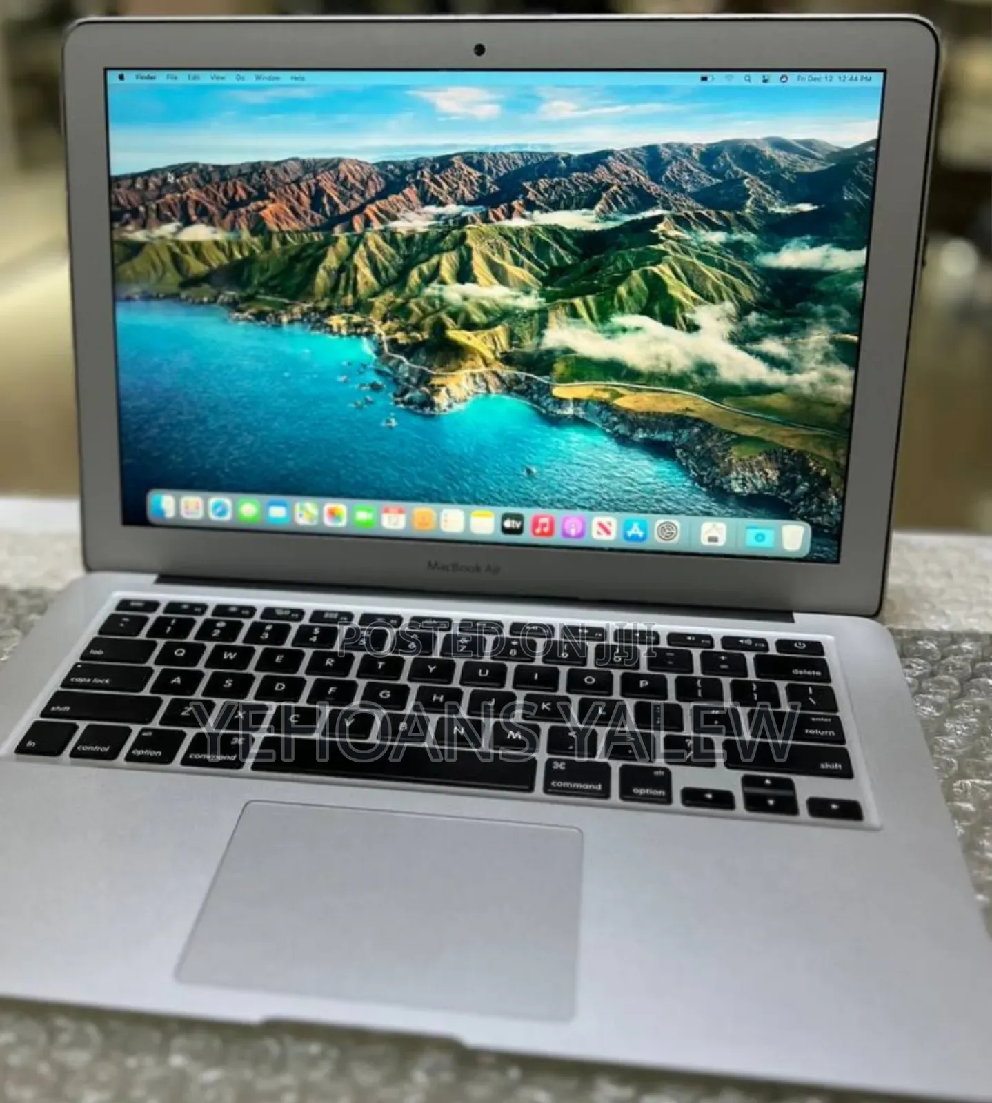 New Laptop Apple MacBook Air 2014 4GB Intel Core I5 SSD 256GB