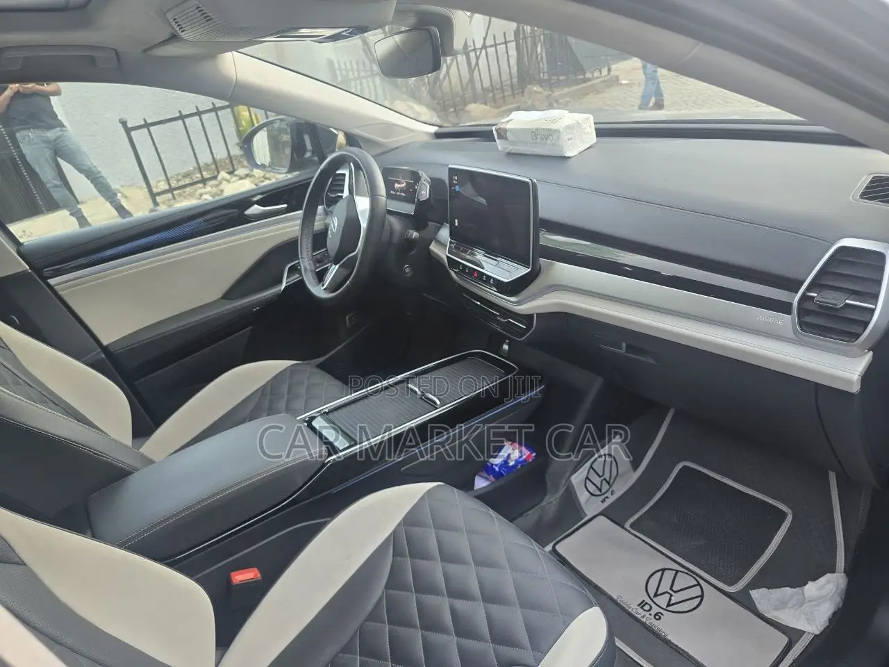 Volkswagen ID.6 2024 Gray