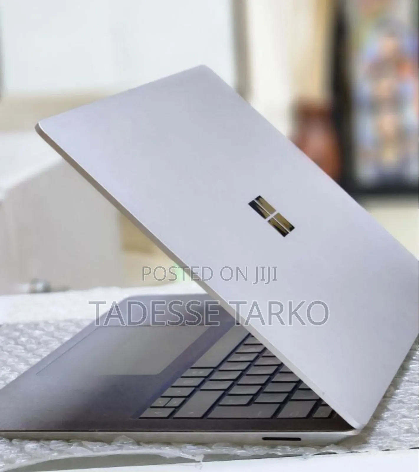 New Laptop Microsoft Surface 8GB Intel Core I5 SSD 512GB