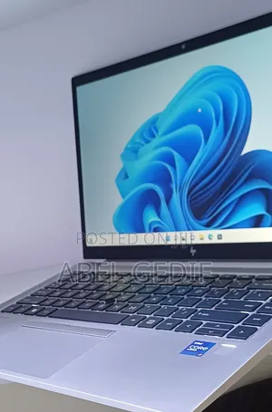 New Laptop HP EliteBook 840 16GB Intel Core I7 SSD 512GB