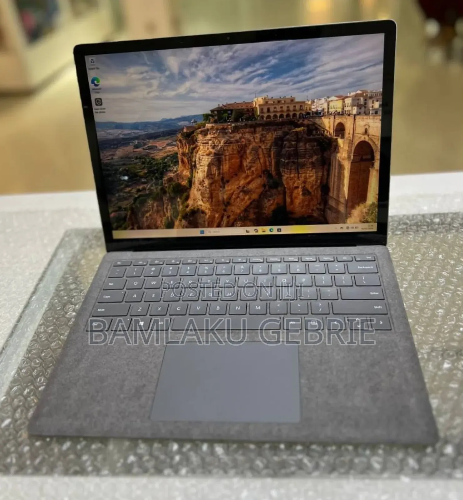 New Laptop Microsoft Surface Laptop 3 16GB Intel Core I7 SSD 256GB