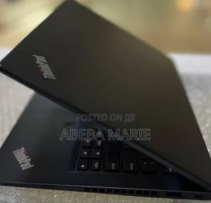 New Laptop Lenovo ThinkPad X390 Yoga 16GB Intel Core I7 SSD 512GB