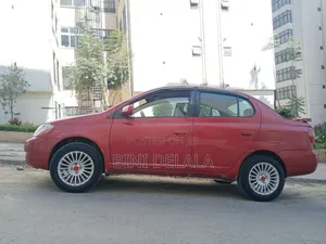 Toyota Platz 1.0 FWD 2002 Red
