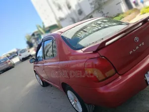 Toyota Platz 1.0 FWD 2002 Red