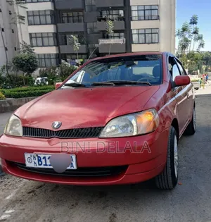 Toyota Platz 1.0 FWD 2002 Red