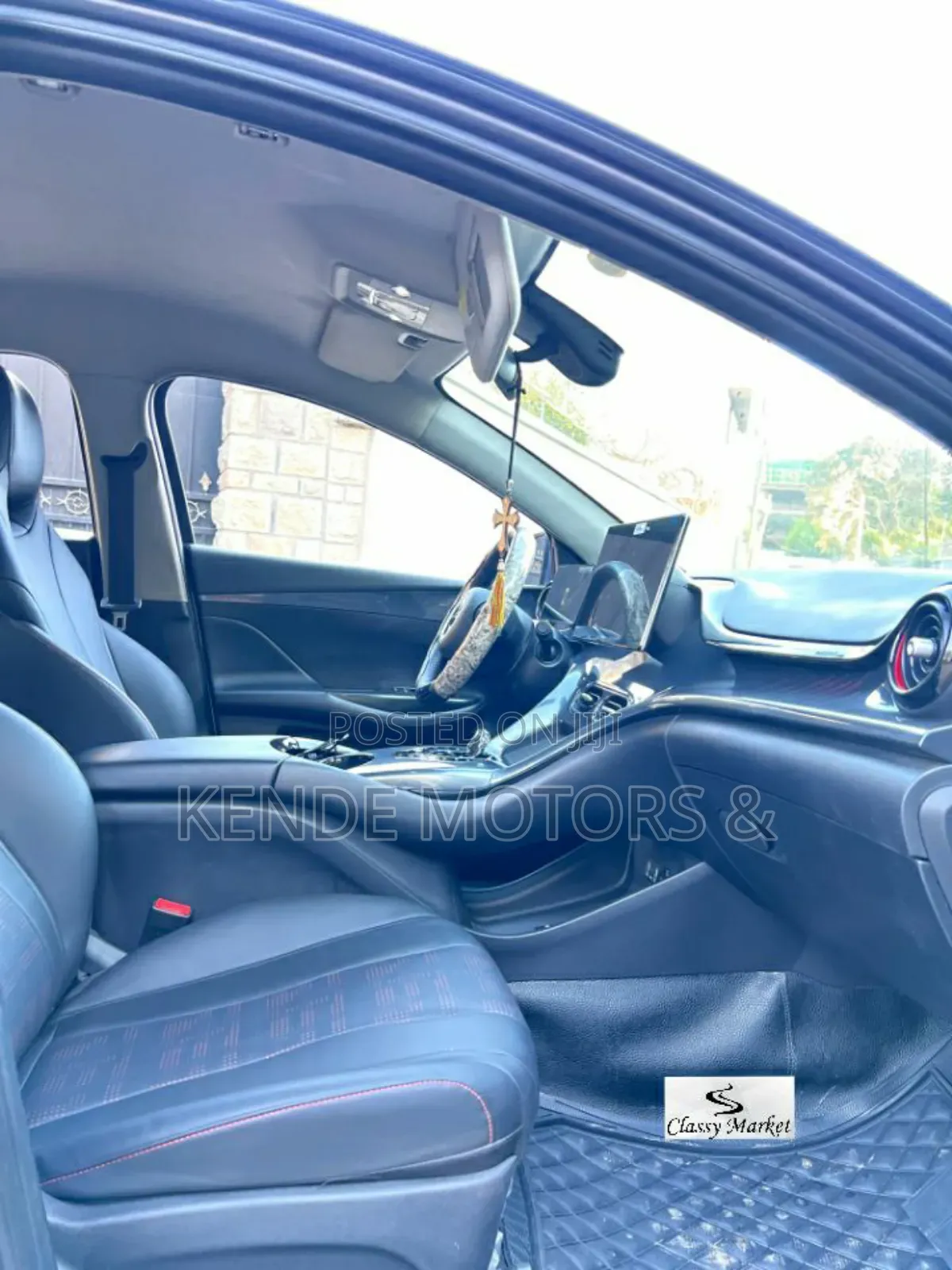 BYD E2 43 kWh 94 hp FWD 2024 Gray