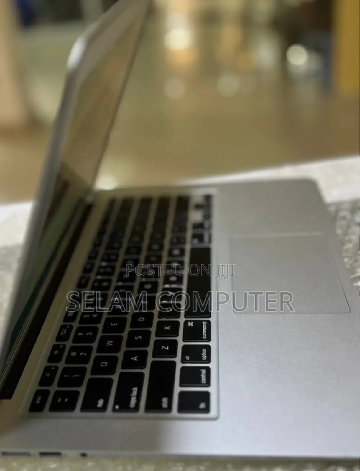 New Laptop Apple MacBook 2014 4GB Intel Core I5 SSD 256GB