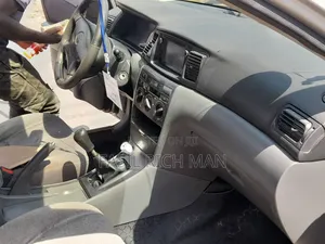 Toyota Corolla Sedan 2003 Silver