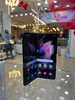 New Samsung Galaxy Z Fold 3 256 GB Black