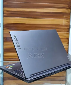 New Laptop Lenovo Legion 5 16GB AMD Ryzen 7 SSD 512GB
