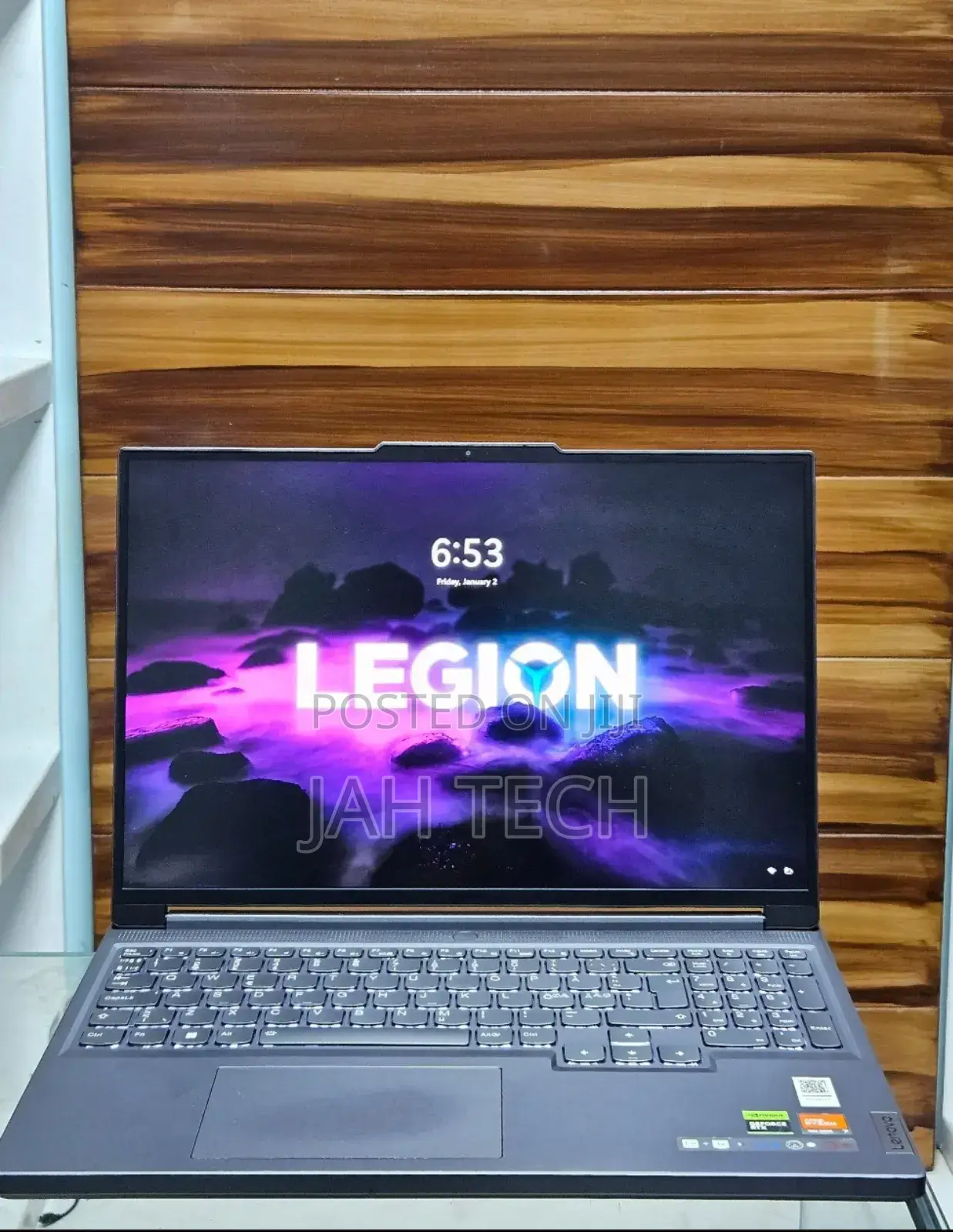 New Laptop Lenovo Legion 5 16GB AMD Ryzen 7 SSD 512GB