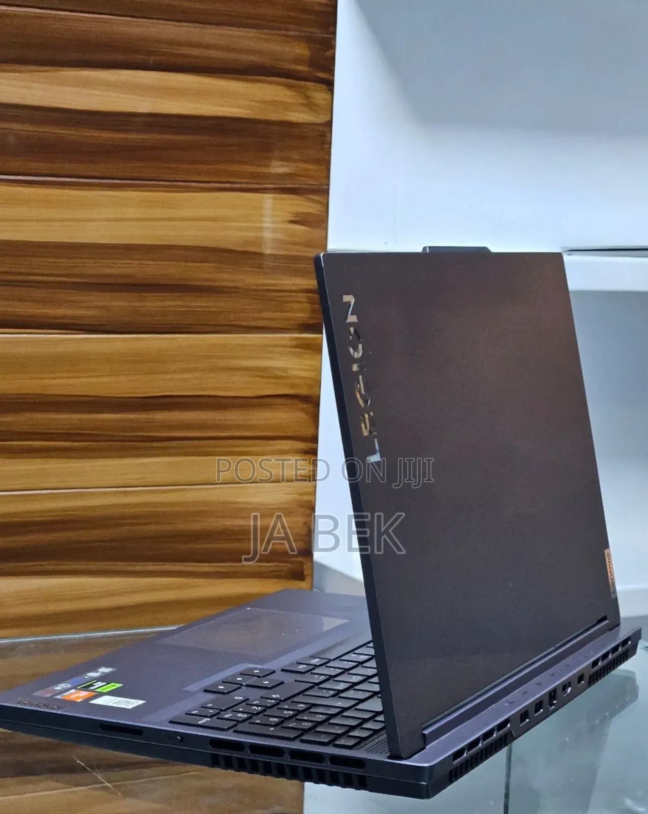 New Laptop Lenovo Legion 5 16GB AMD Ryzen 7 SSD 512GB