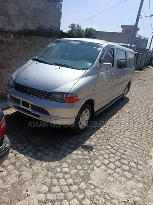 Toyota HiAce 2006 Silver