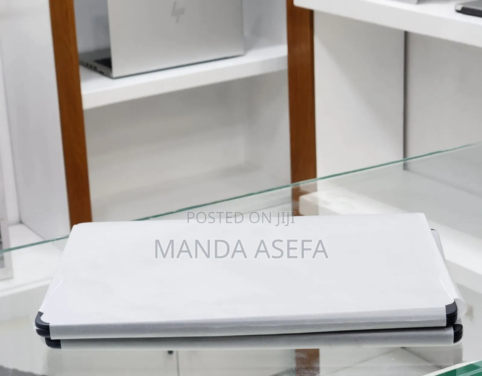 New Laptop Apple MacBook Air 16GB Apple M4 SSD 256GB