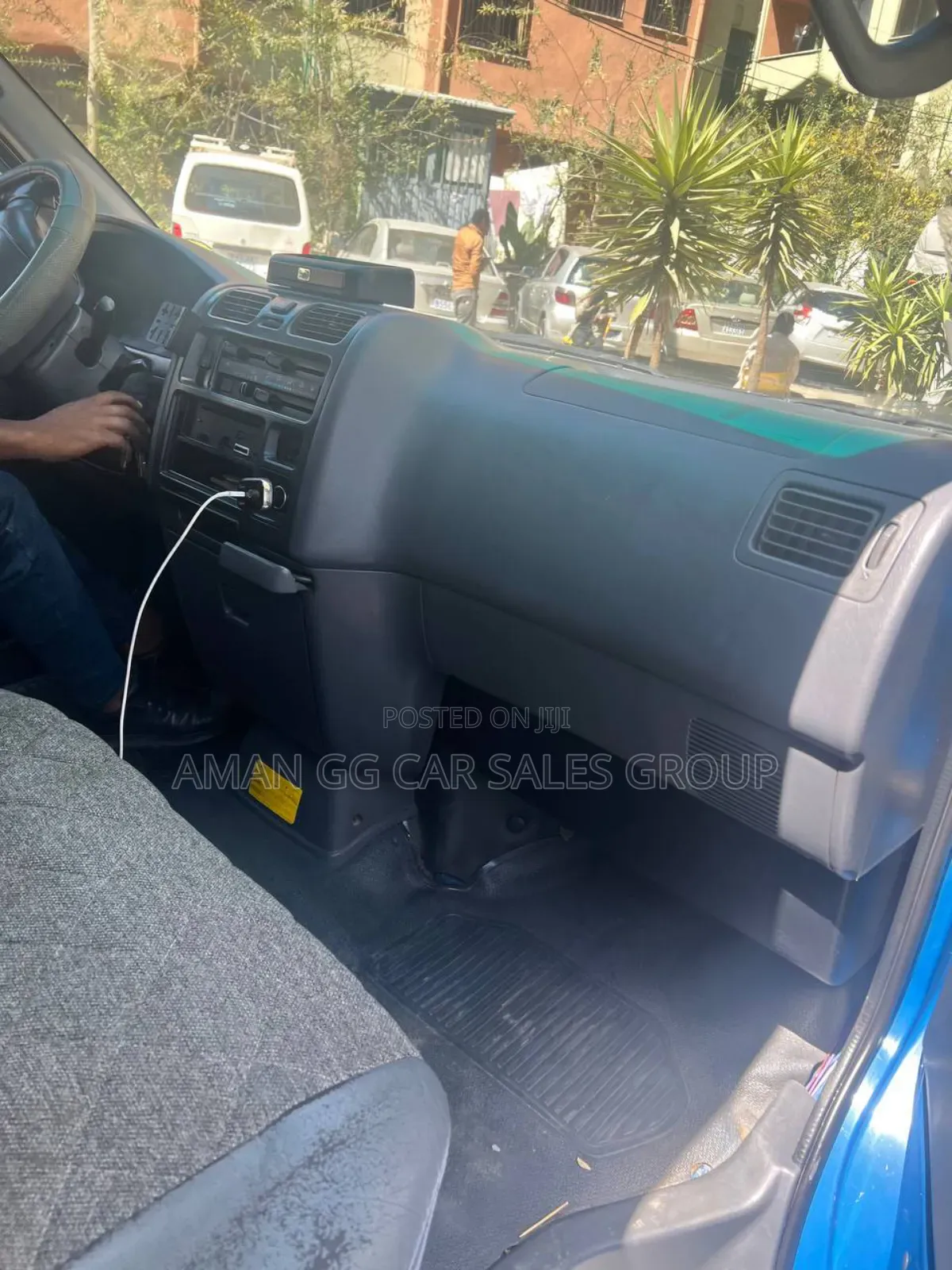 Toyota HiAce 2006 Blue