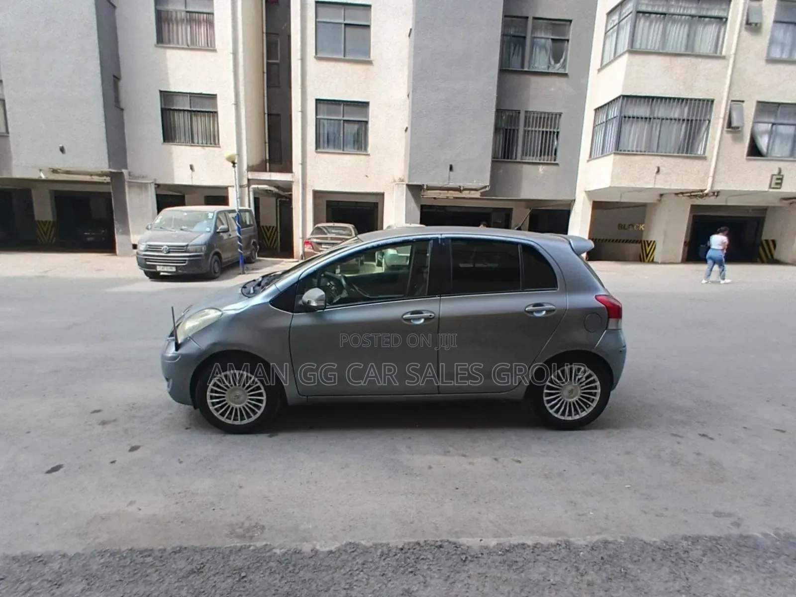 Toyota Yaris 2009 Gray