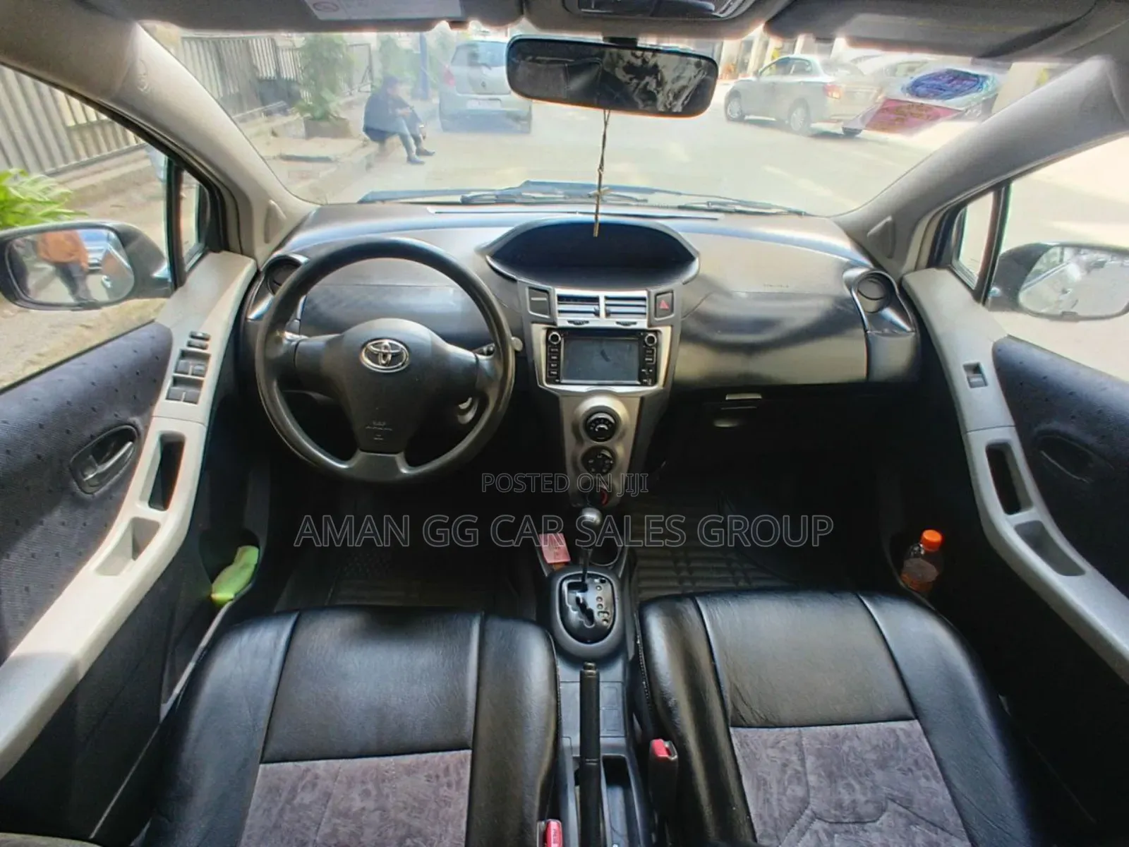 Toyota Yaris 2009 Gray