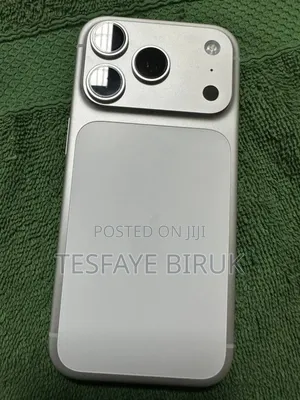 New Apple iPhone 17 Pro 256 GB Silver