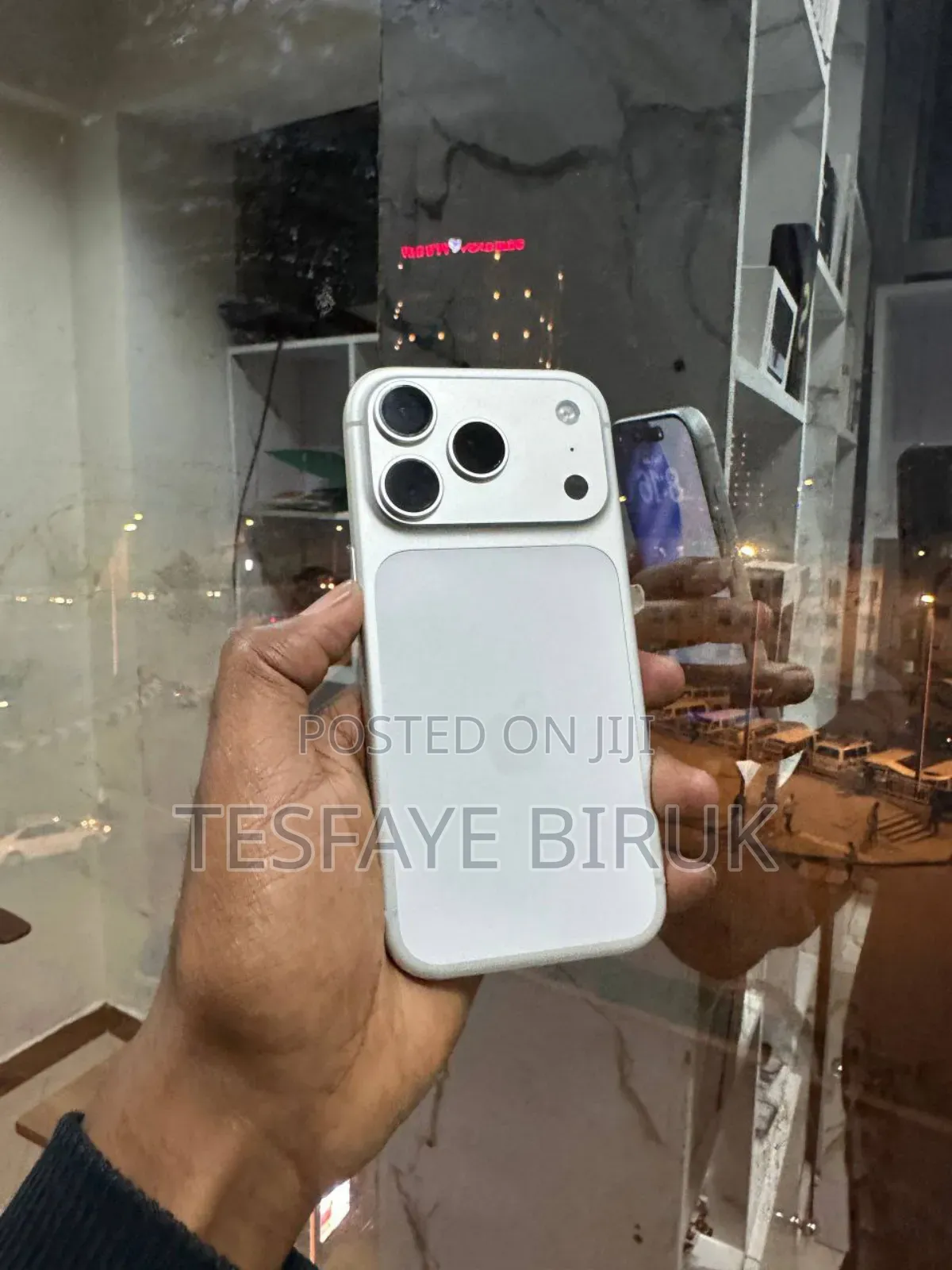 New Apple iPhone 17 Pro 256 GB Silver