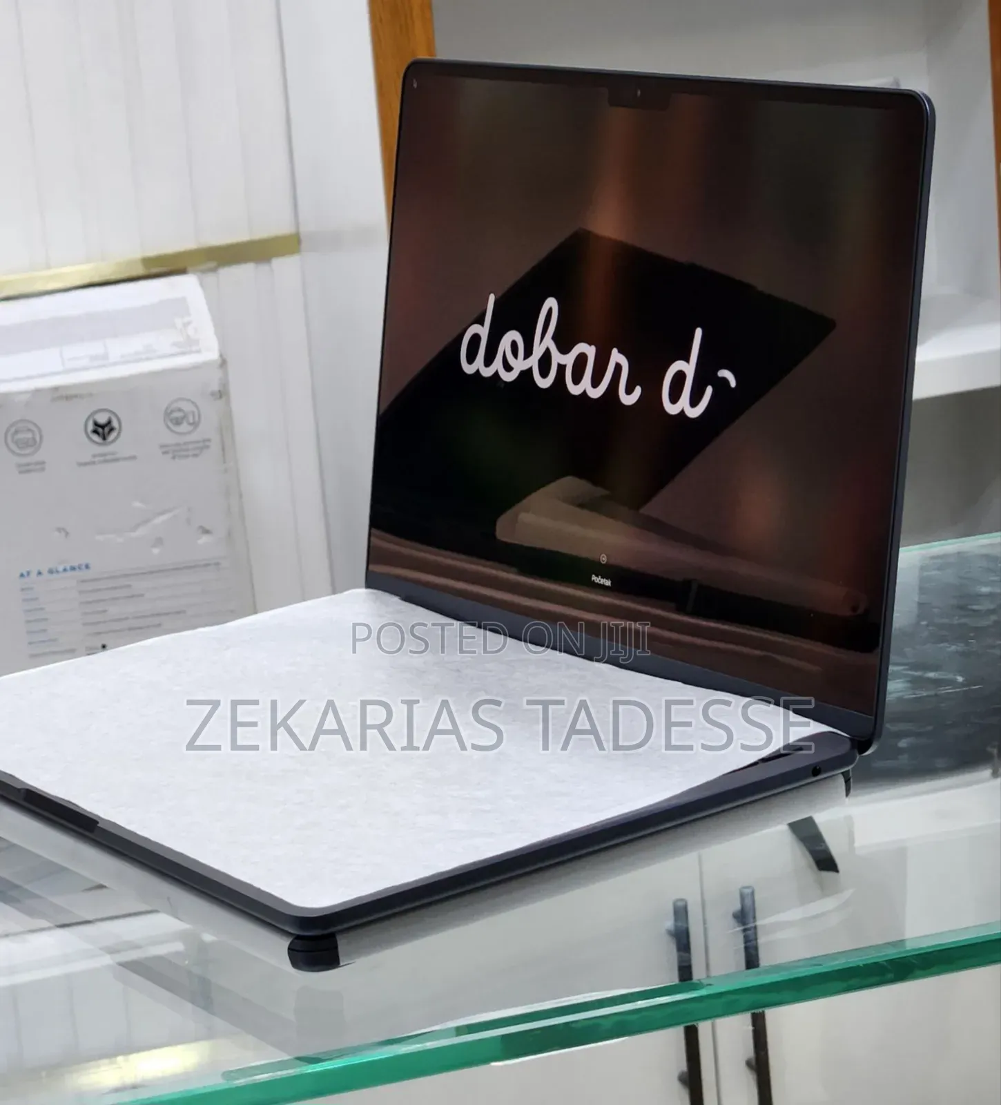 New Laptop Apple MacBook Air 2025 M4 13-Inch 16GB Apple M4 SSD 256GB