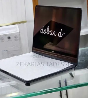 New Laptop Apple MacBook Air 2025 M4 13-Inch 16GB Apple M4 SSD 256GB