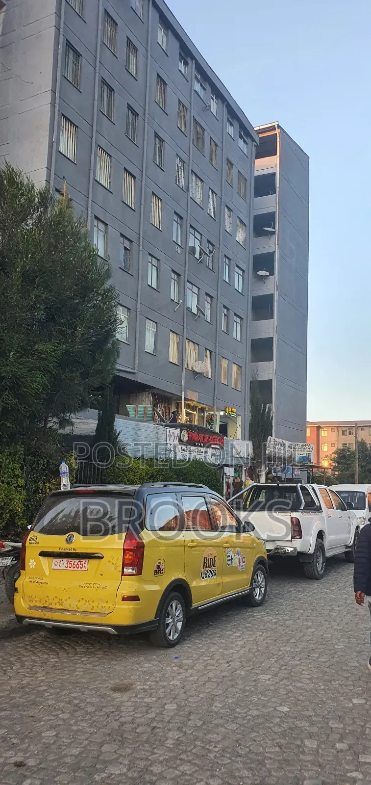 3bdrm Condo in Bole Arabsa for sale