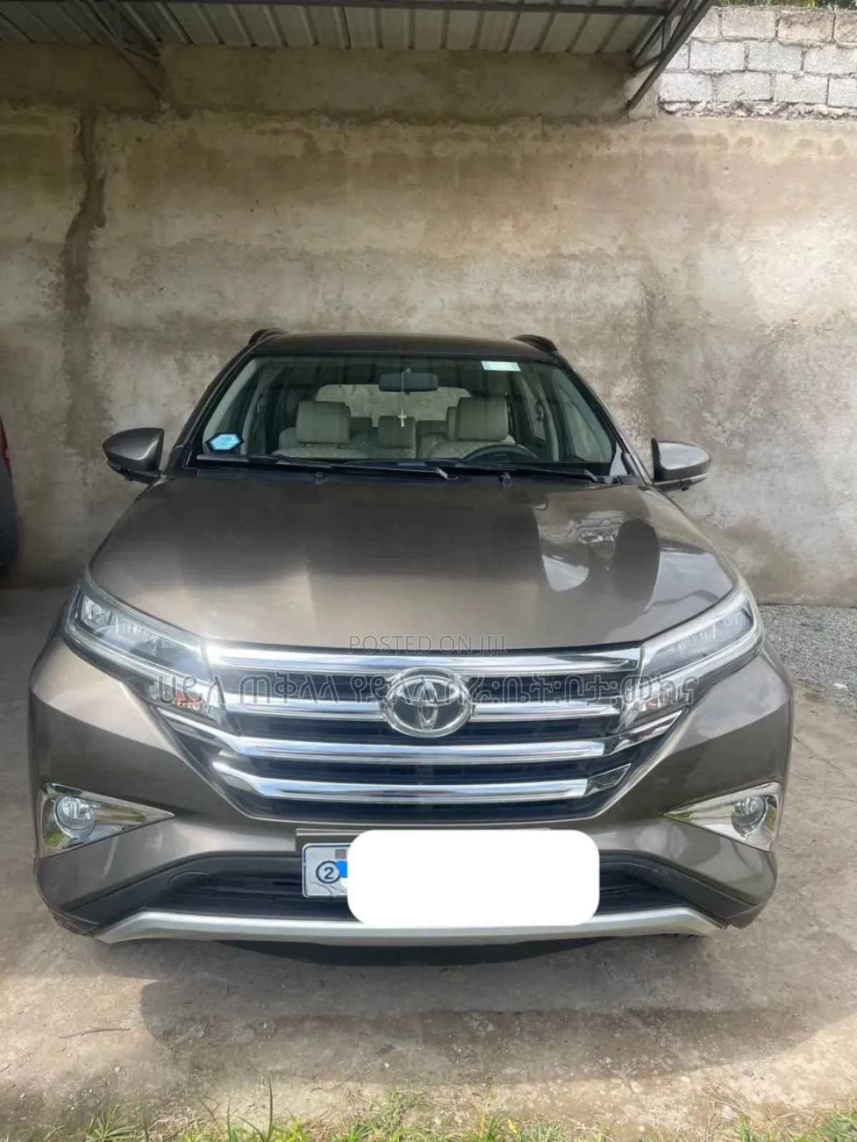 Toyota Rush 2020 Gold